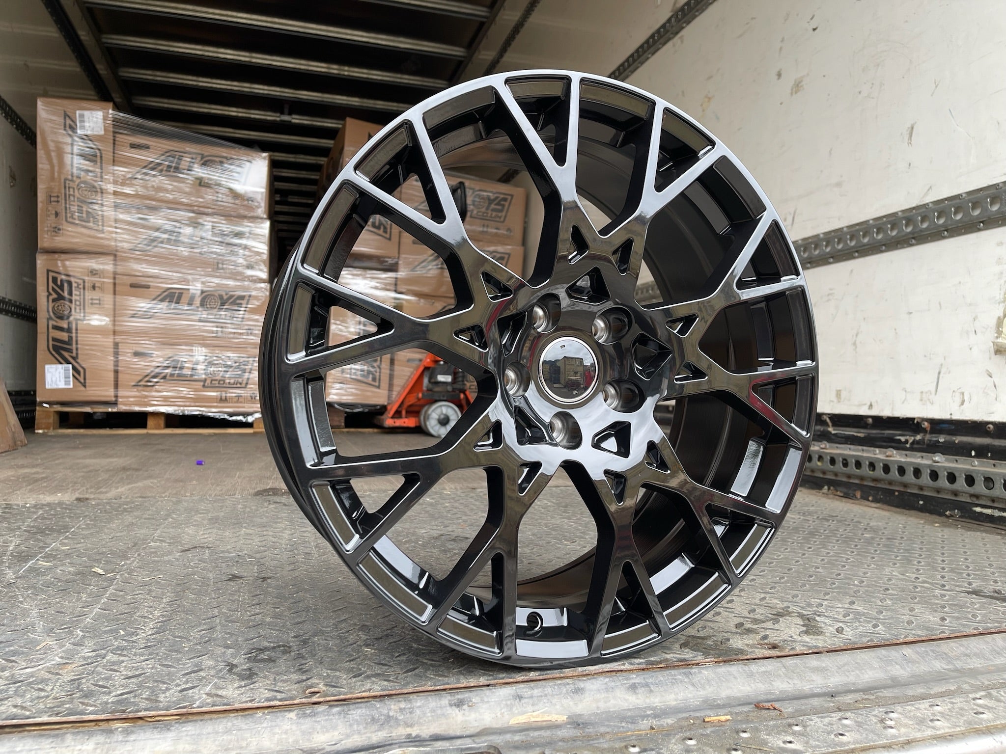 18” RS3 Perf mesh style wheels Black  5x112 et42 fits Audi A3 VW Golf
