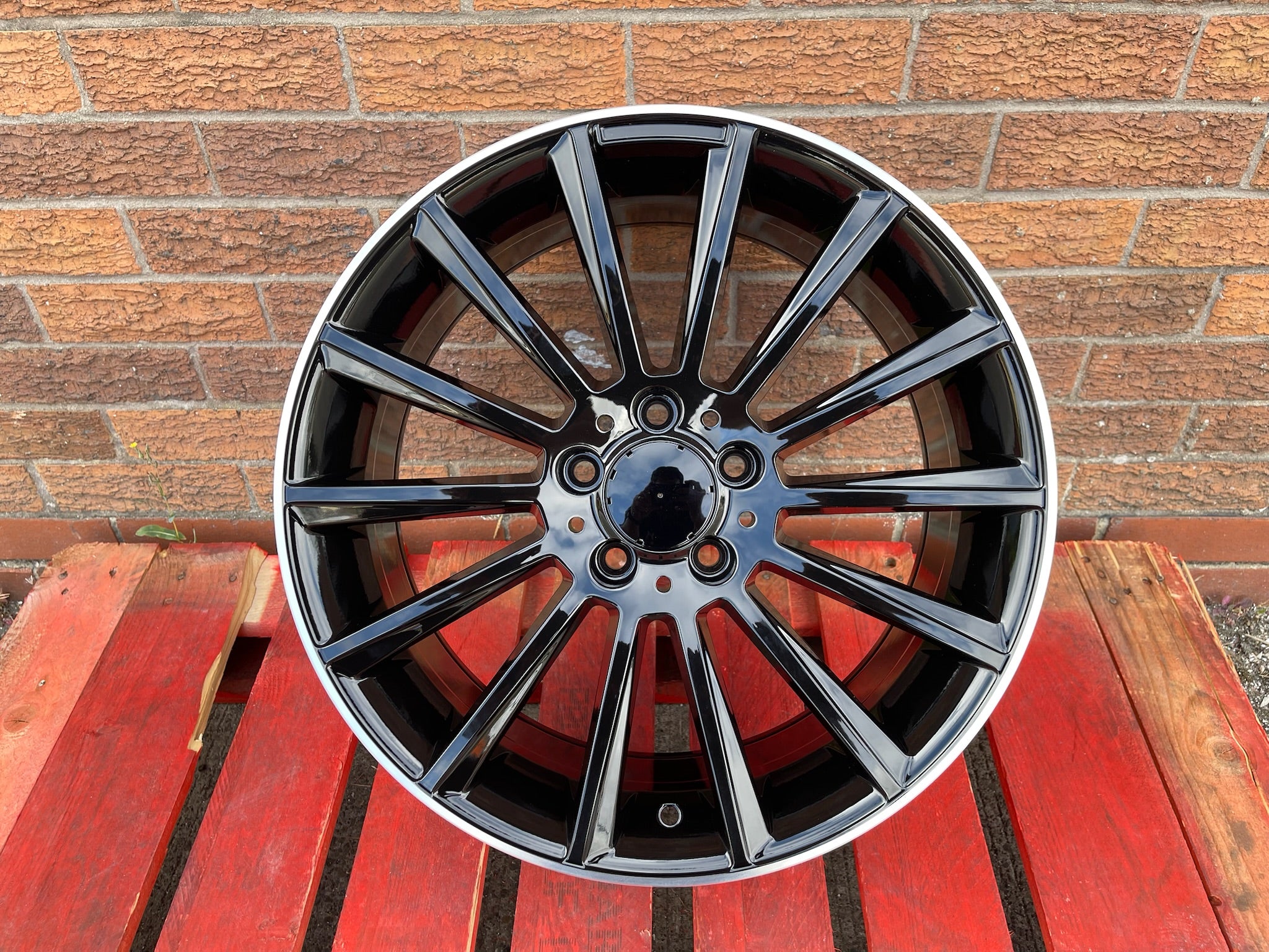 18" Twist style wheels Black machined lip 5x112 fits Mercedes Benz