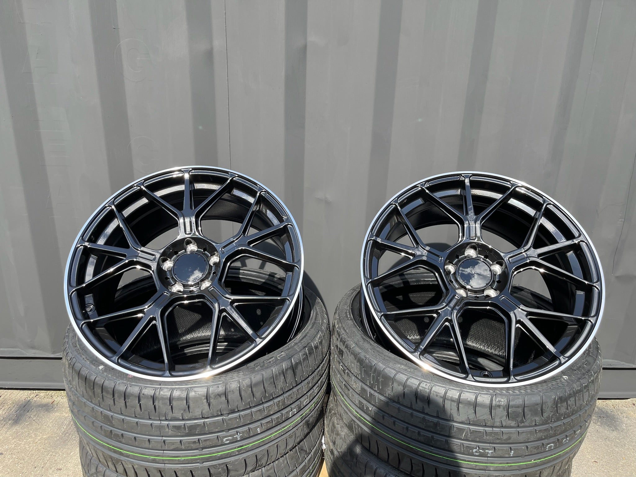 18" AMGT-63 style wheels Black polished lip 5x112 fits Mercedes Benz
