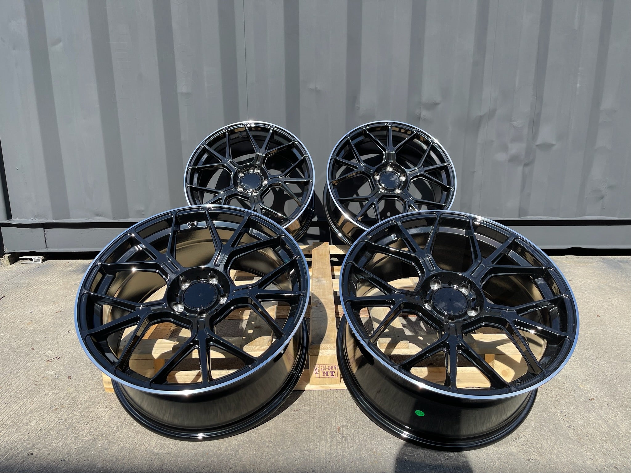 18" AMGT-63 style wheels Black polished lip 5x112 fits Mercedes Benz