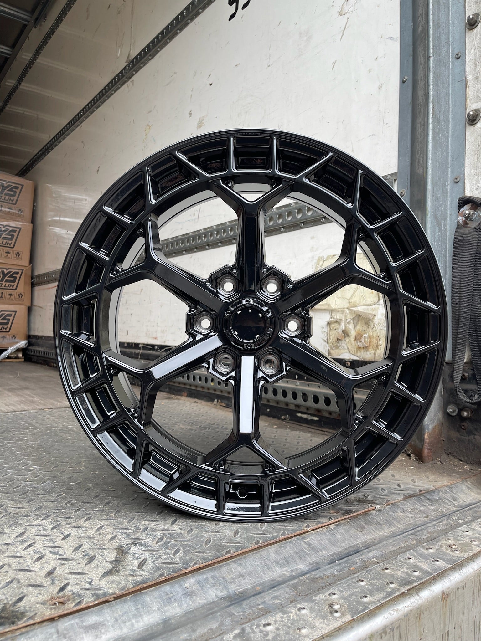 20" Aluwerks Octane Flow form style wheels Black 6x139.7 fits Ranger, Wildtrak, Raptor 1000KG HIGH LOAD