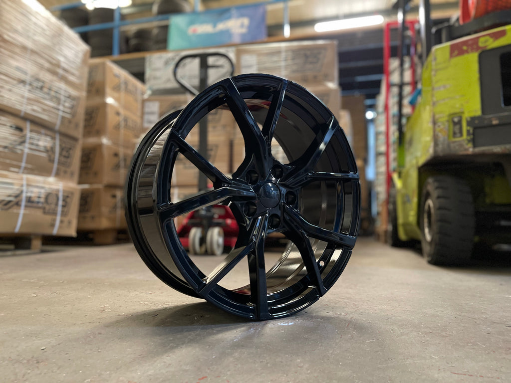 18" Estoril MK8 Gti Golf R style wheels Black 5x112 fits Volkswagen