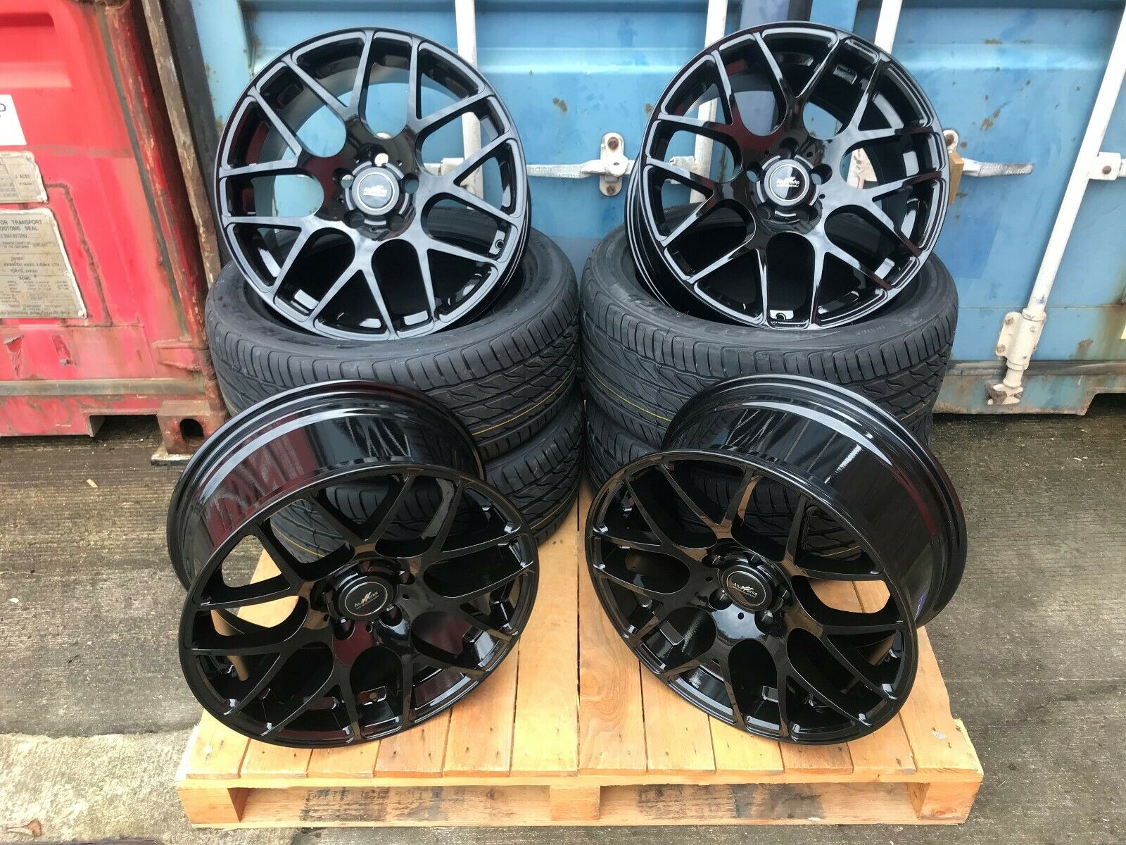 18" Aluwerks DTM wheels Gloss Black fits Audi BMW Mercedes VW Ford Vauxhall