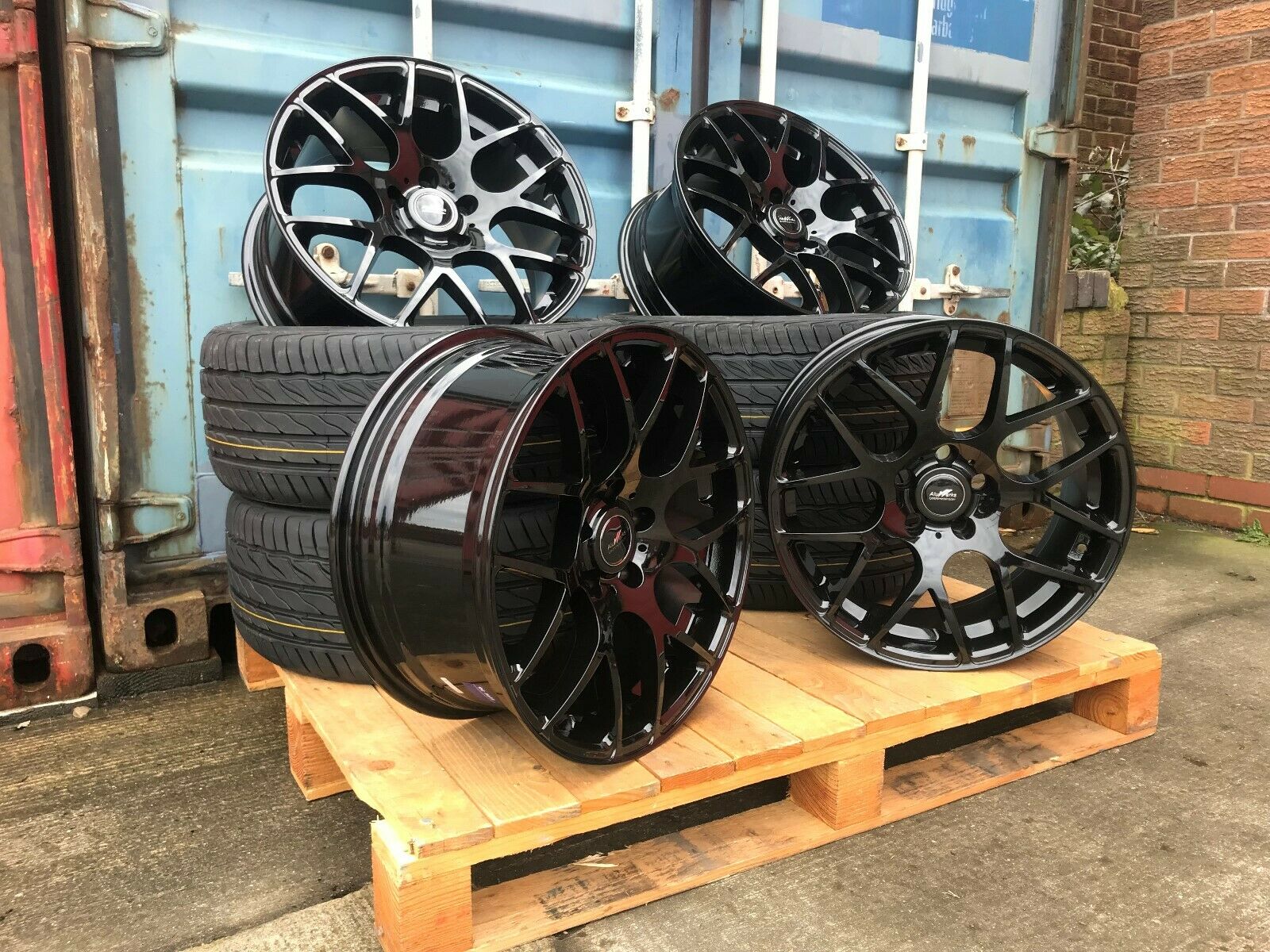 18" Aluwerks DTM wheels Gloss Black fits Audi BMW Mercedes VW Ford Vauxhall