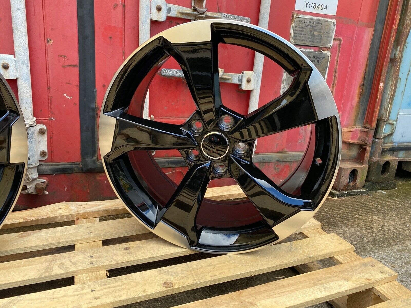 19” Rotor V2 style wheels Black Machined face 5x112 et42 fits Audi A3 VW Golf